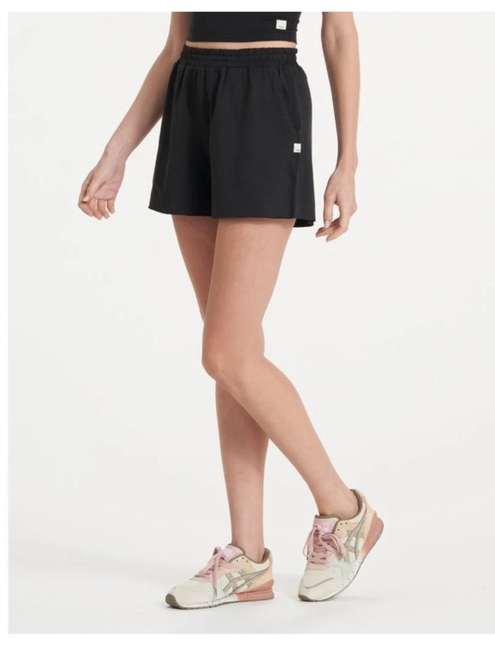 Vuori Halo Boyfriend Short Black Heather